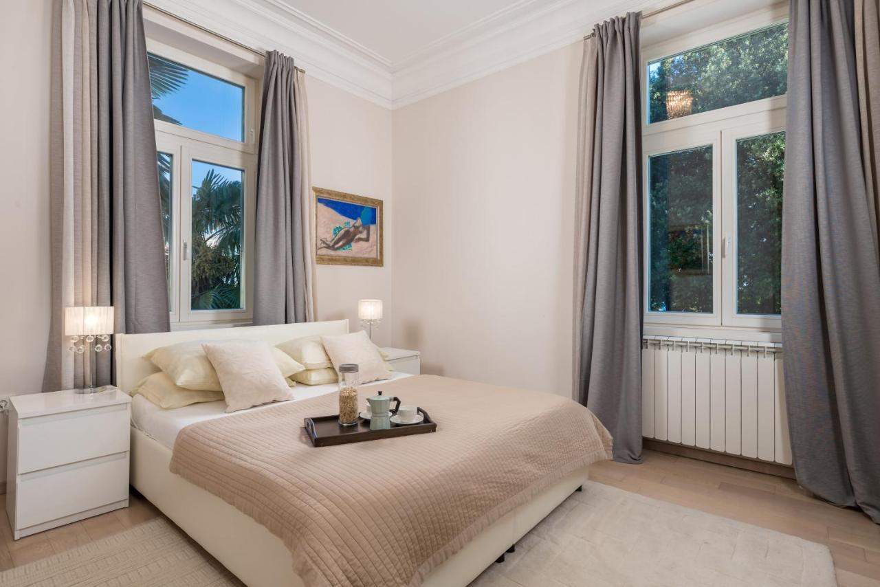 Villa Sokol Apartments Opatija Center ภายนอก รูปภาพ