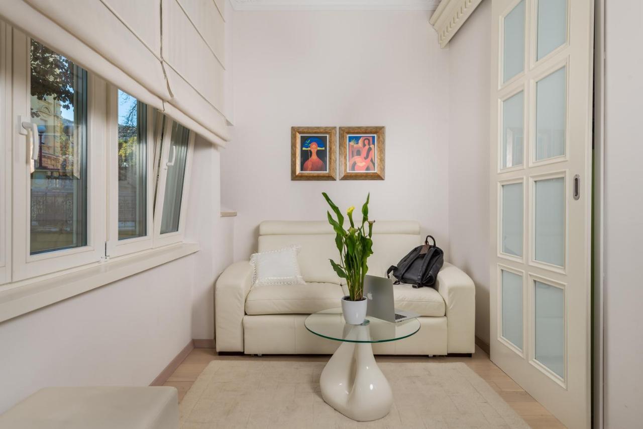 Villa Sokol Apartments Opatija Center ภายนอก รูปภาพ