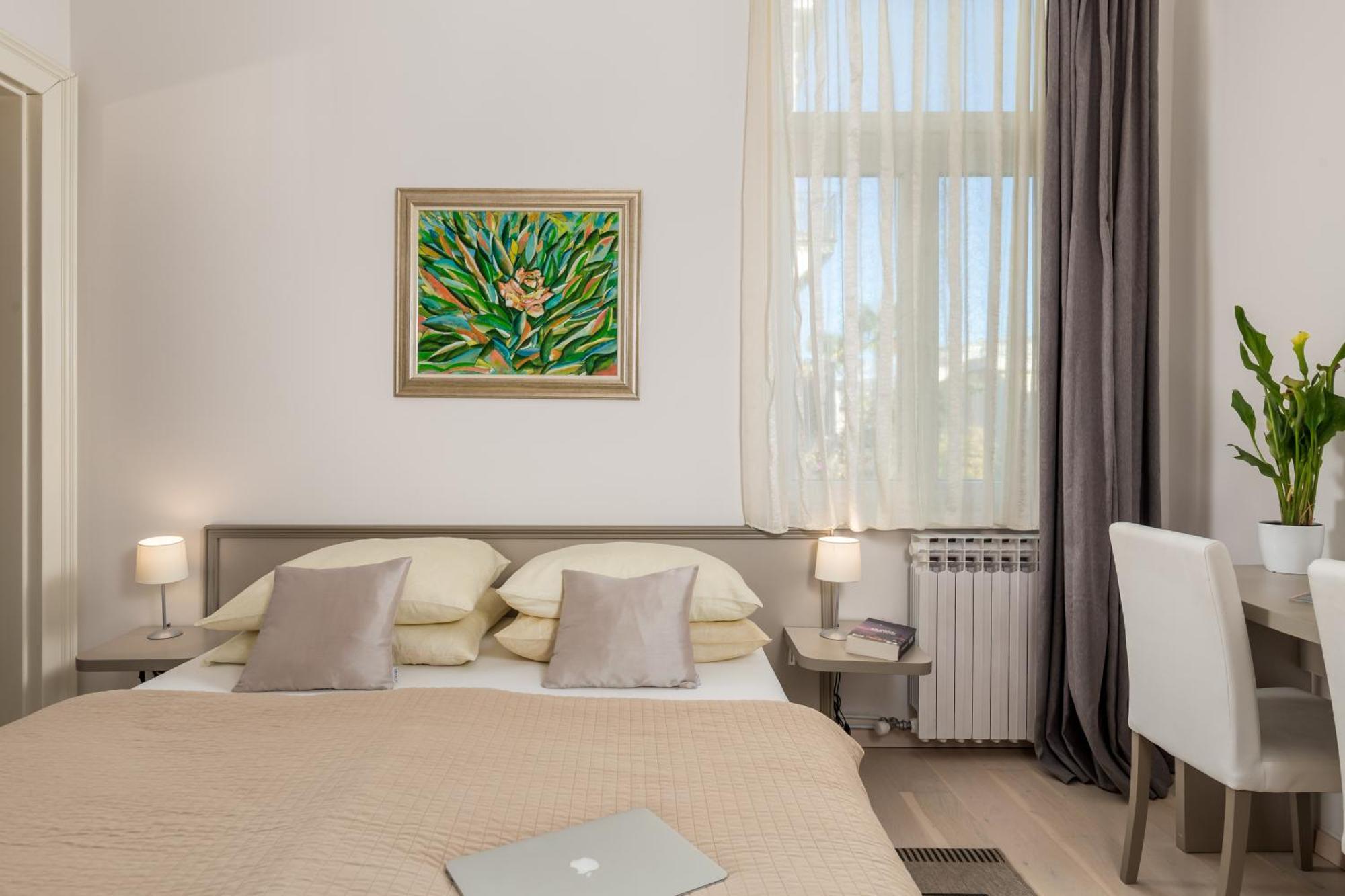 Villa Sokol Apartments Opatija Center ห้อง รูปภาพ